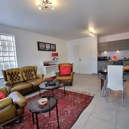 Chez Lou Et Dan 4P Apartment With Balcony Elevator And Secure Parking Honfleur Exterior photo
