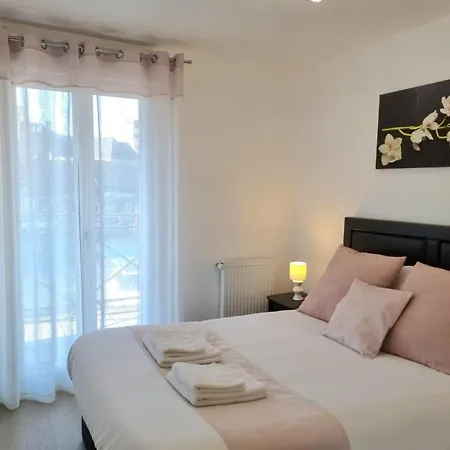 Chez Lou Et Dan 4P Apartment With Balcony Elevator And Secure Parking Honfleur Exterior photo