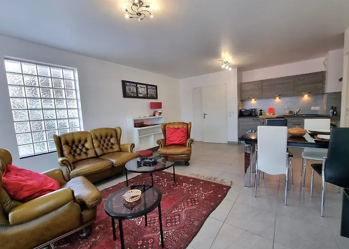 Chez Lou Et Dan 4P Apartment With Balcony Elevator And Secure Parking