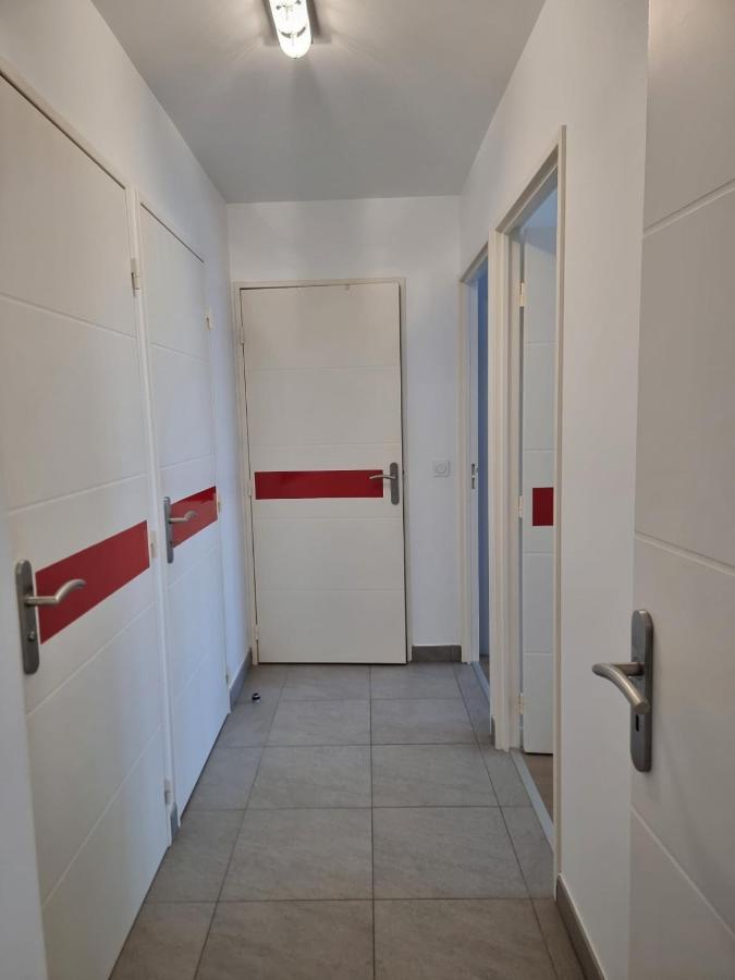 Chez Lou Et Dan 4p With Balcony Elevator And Secure Parking Holiday home *